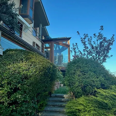 Casa Giromina Apartmán *