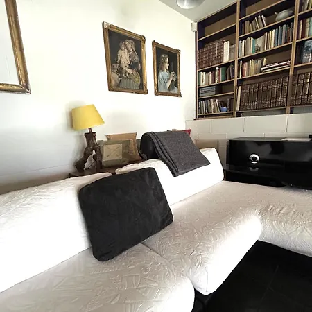 Casa Giromina * أَويستا