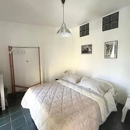 Casa Giromina Apartmán *